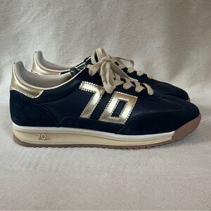 Back 70 Barkley Navy/Gold Sneakers 37 EUC